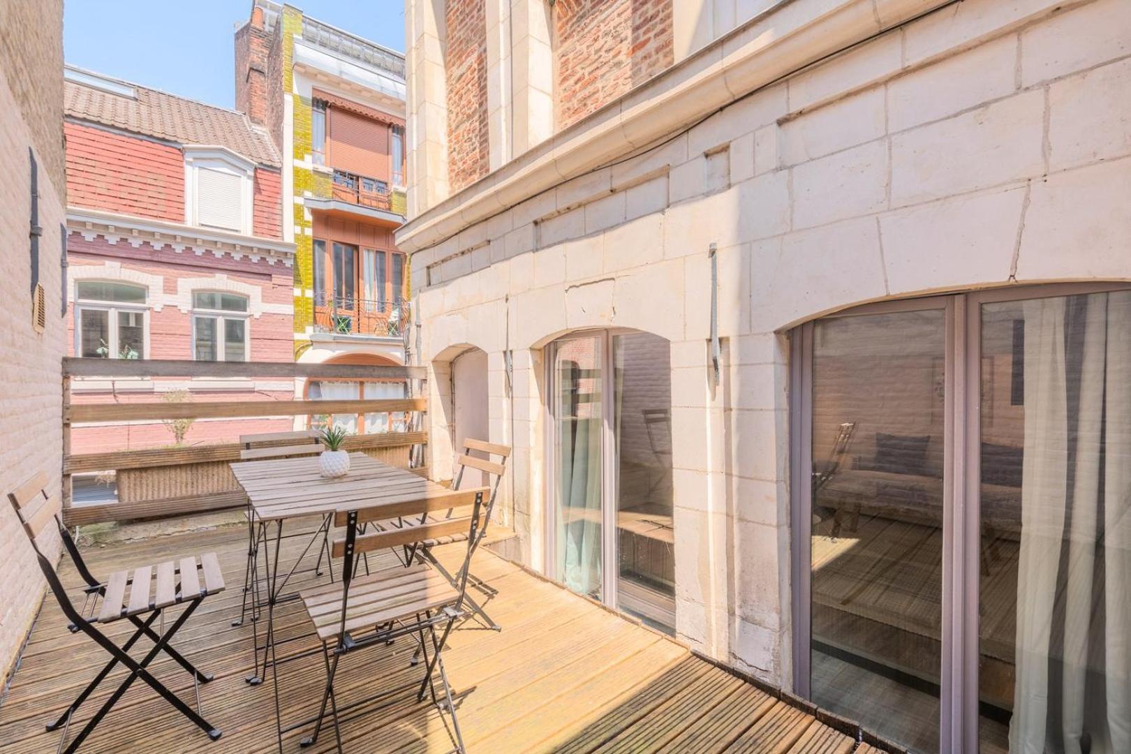 Atypical Triplex Near Grand Place With Terrace Lille Extérieur photo